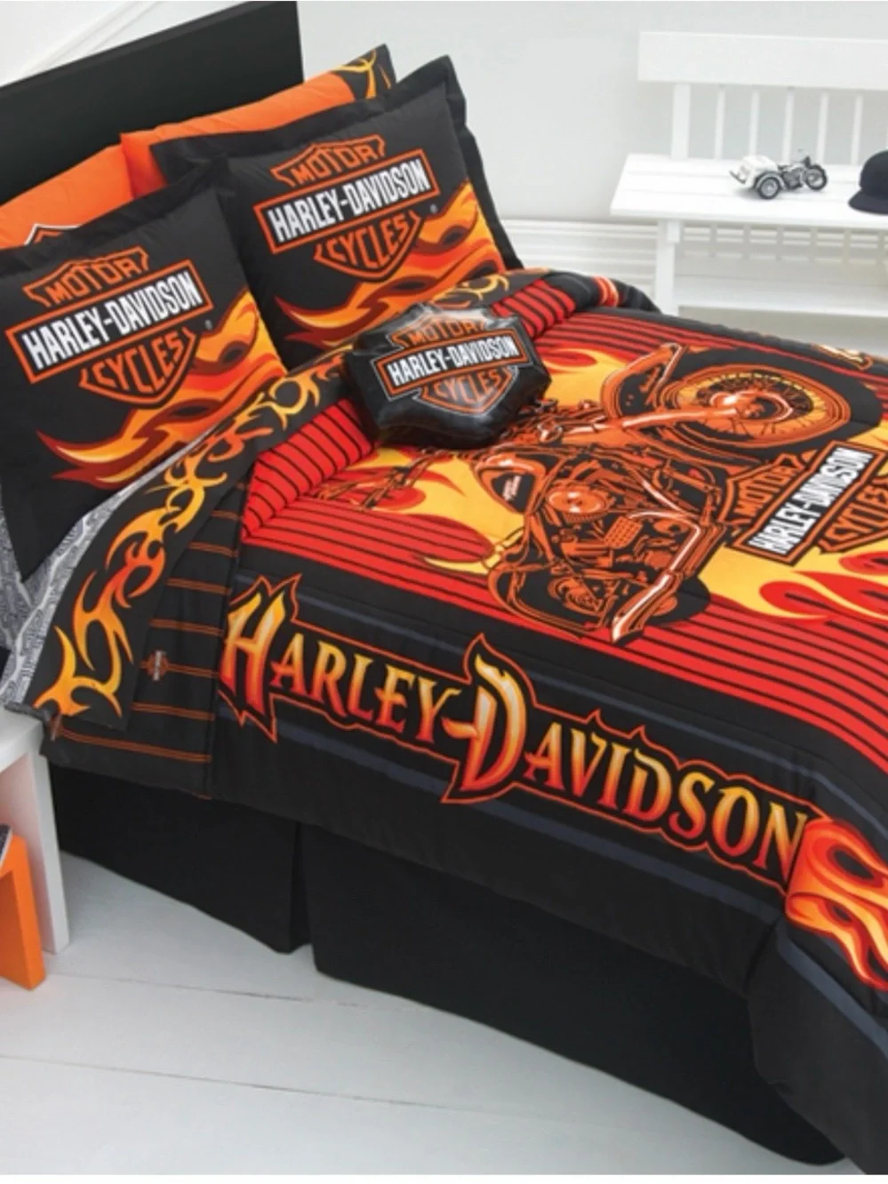 Harley-Davidson Full/Queen flame rider fireball bedding set!